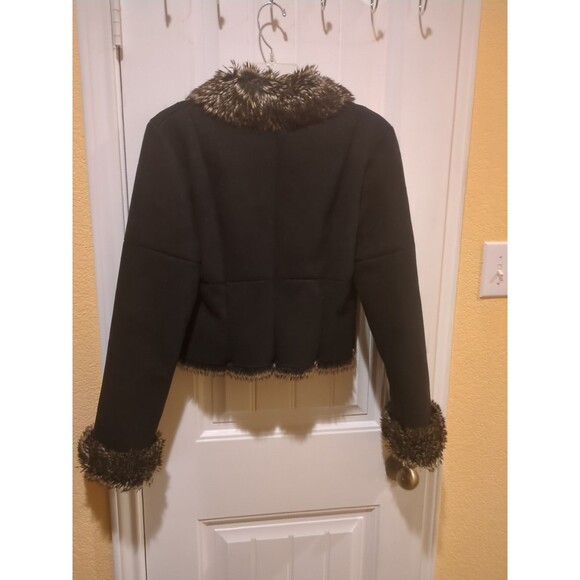Express Black Faux Fur Collared Fully Lined Faux Suede Jacket - Size 4 - Picture 15 of 16